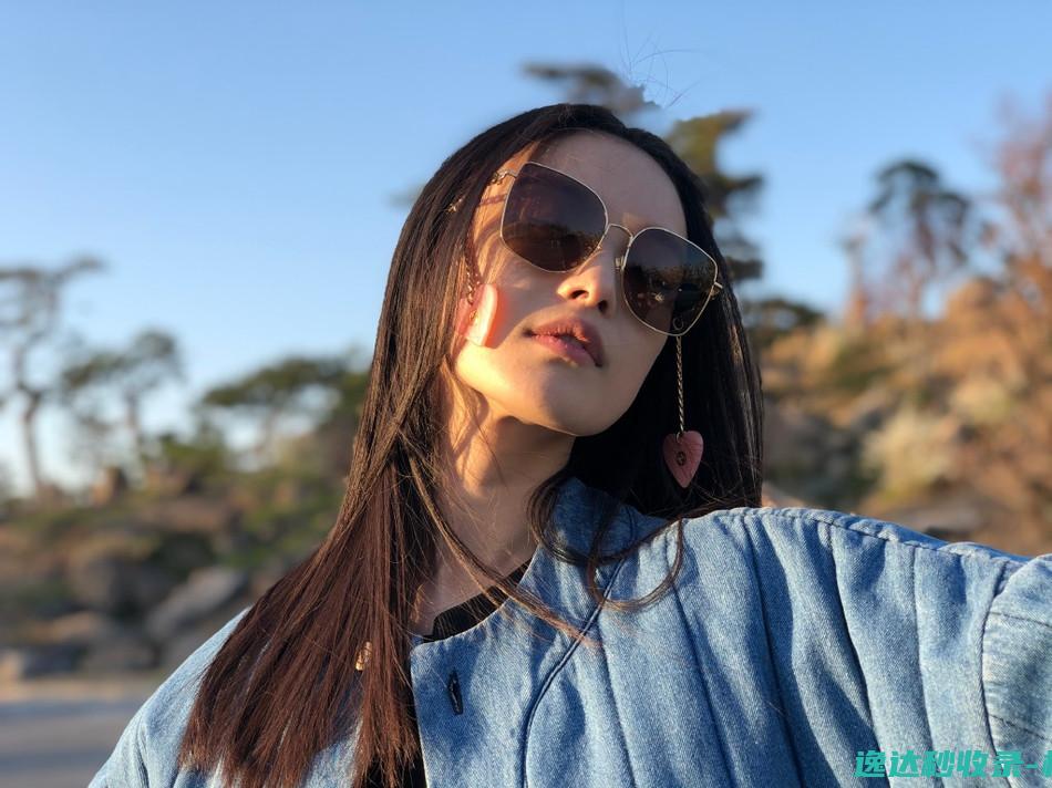 元气少女的精致自拍!倪妮戴墨镜出街享春日阳光_美女欣赏